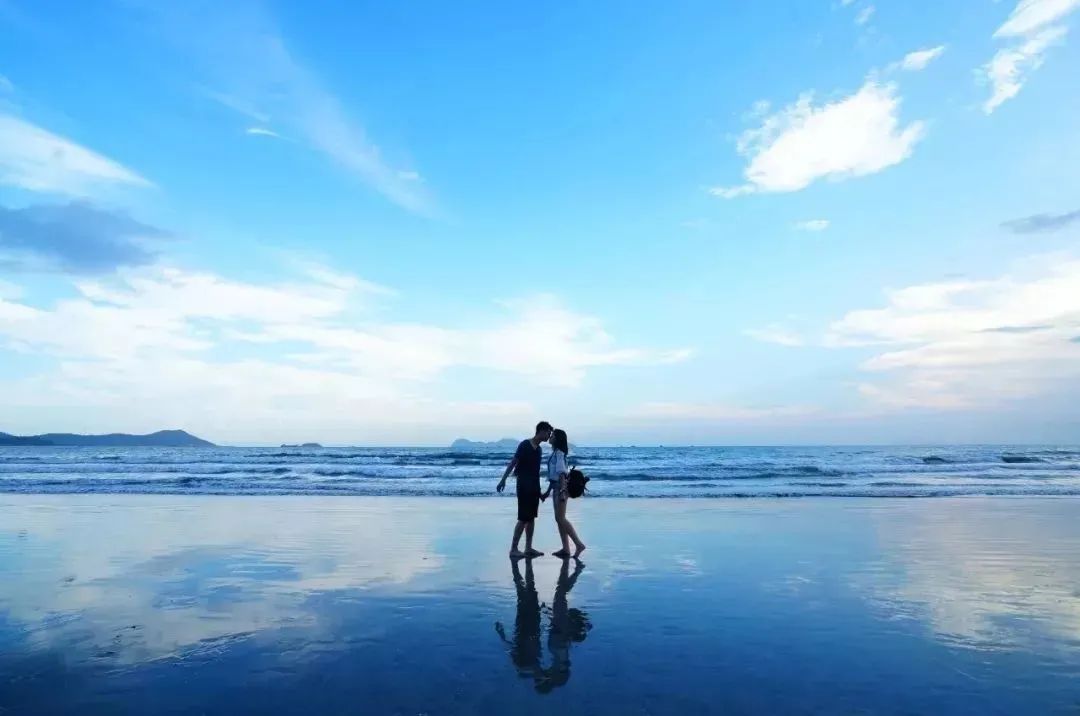 11抢4间海景房！东莞周末「氛围感の海边度假」听海入眠赏日出日落~"