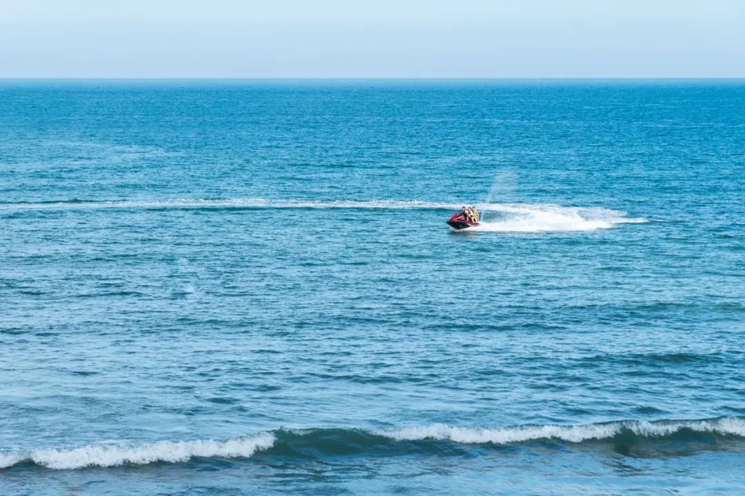 11抢4间海景房！东莞周末「氛围感の海边度假」听海入眠赏日出日落~"