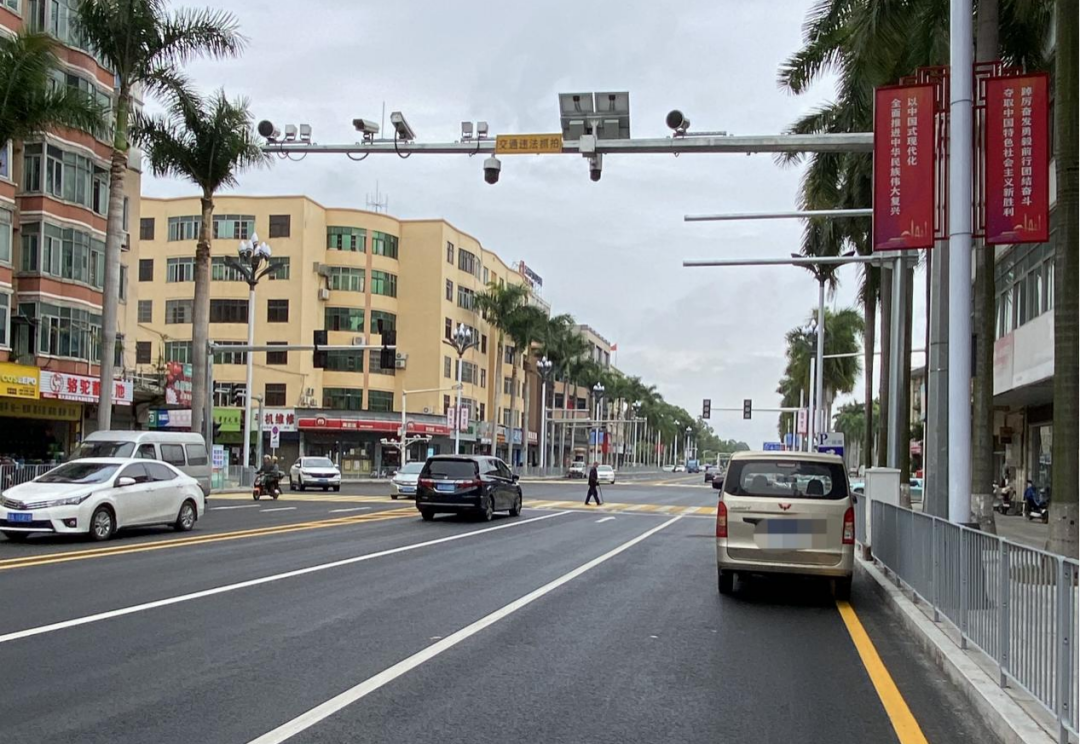 「违停抓拍」上线！粤S司机，这些路段不要乱停车！