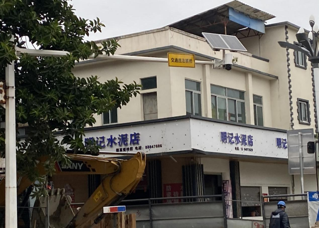 「违停抓拍」上线！粤S司机，这些路段不要乱停车！
