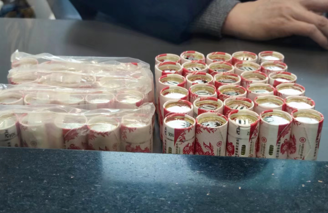 通宵排队！东莞不少人都在抢，有人转手就赚！