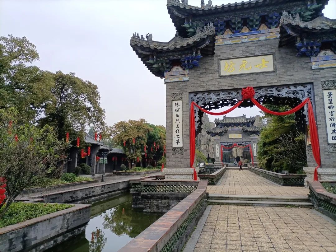 震撼之秀！门票29.9/人！粤晖园赏岭南之秀！远可看青山绿水，近可赏建筑魅力！