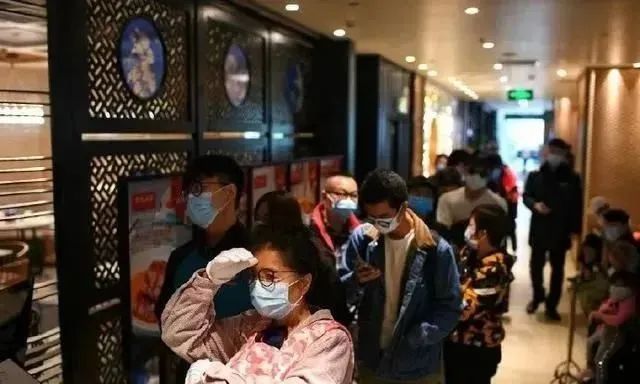 罚款5000元! 近期去香港的东莞人, 千万别做这件事! 否则...