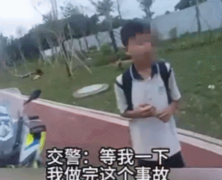 东莞谁认识这个交警？告诉他！他要火了！！！