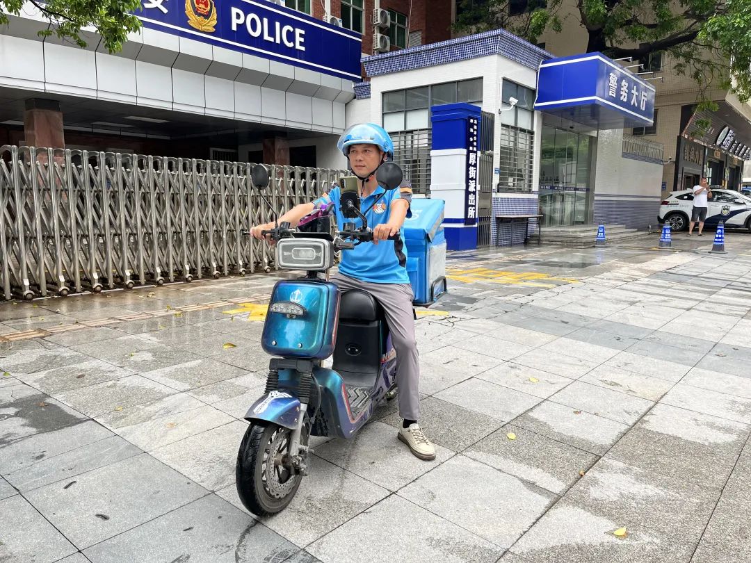 危险！东莞闹市中，一岁半女童命悬一线！