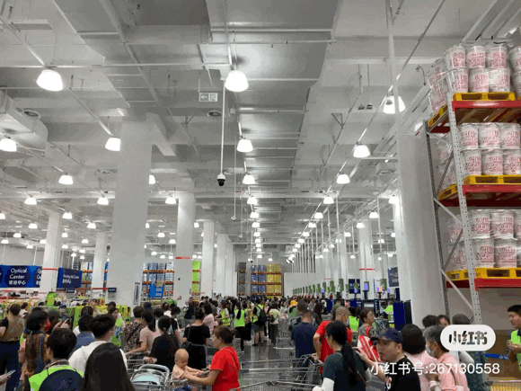 一桶方便面卖500元，还遭疯抢？网友：看不懂