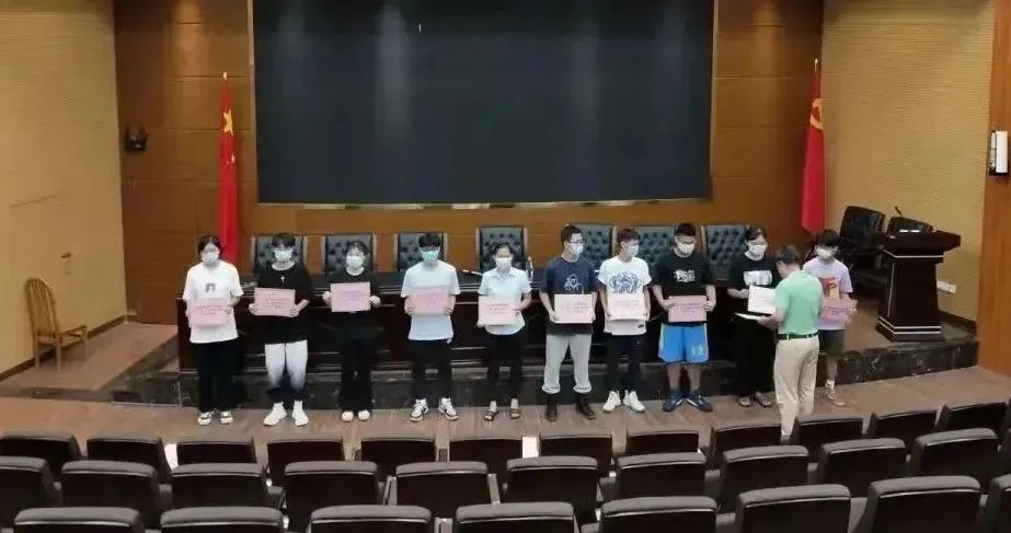 最高30万元！东莞这些镇街发放奖金→