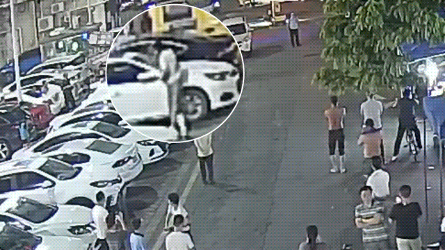 危险！东莞闹市醉酒男子失控！这时候4位东莞英雄来了！