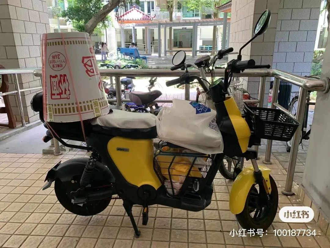 一桶方便面卖500元，还遭疯抢？网友：看不懂