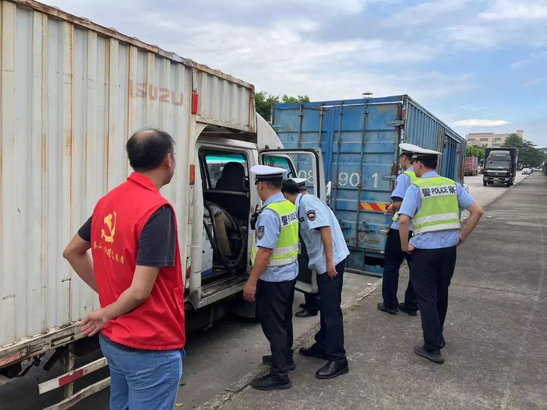 当心这个身边的 “移动炸弹”，出现在东莞街头→
