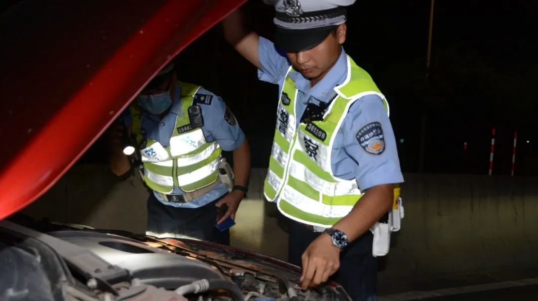 大行动？东莞街头突然出现大批警察！到底怎么回事？