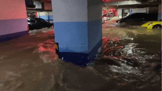 紧急通知！今日停课！超20个镇街暴雨红色预警！水深没过厂房！暴雨持续到.....