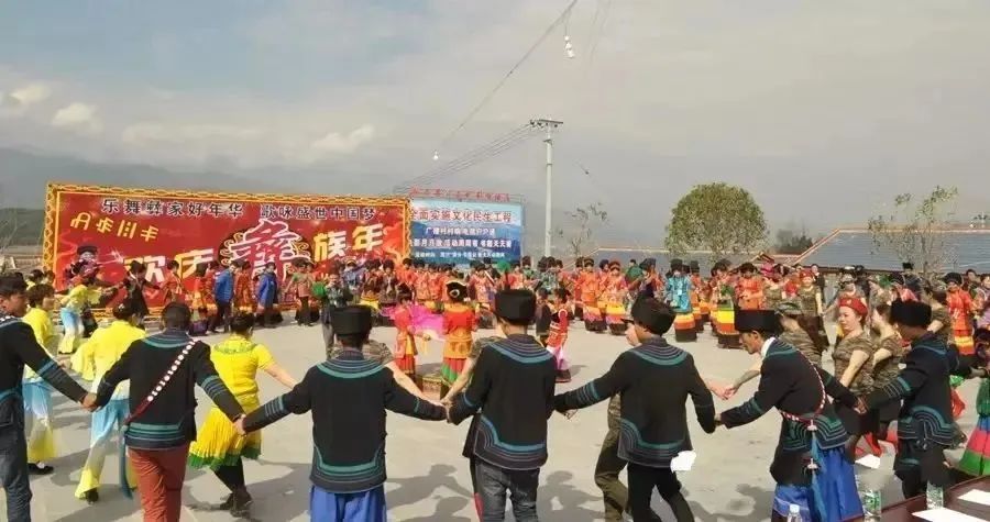 放假通知：下个月，连休7天！又要被羡慕了！