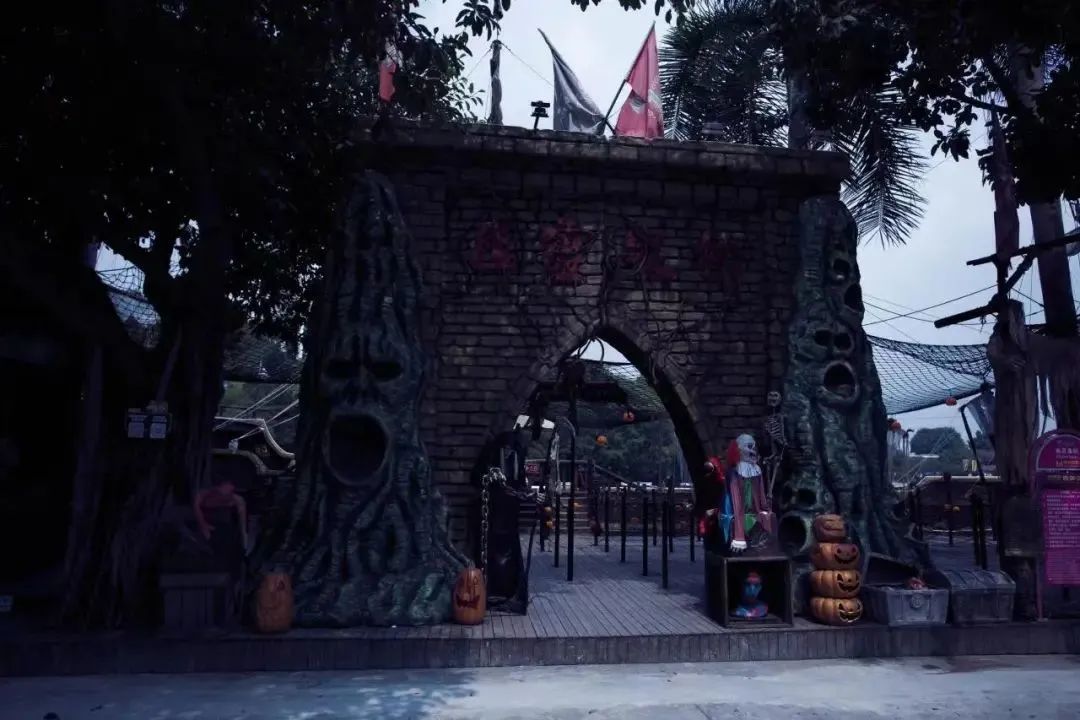 双人79蚊！东莞巅峰尖叫夜万圣节门票来袭!！万人惊叫，“妖”你开启鬼混之旅～～