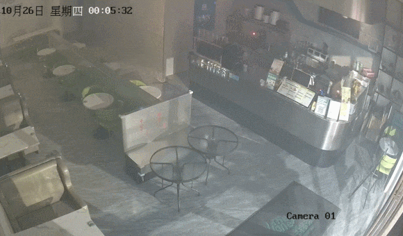 事发东莞！店铺凌晨燃起熊熊烈火!浓烟滚滚!东莞消防紧急提醒!