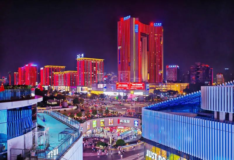 东莞：今后，请叫我“超大城市”！