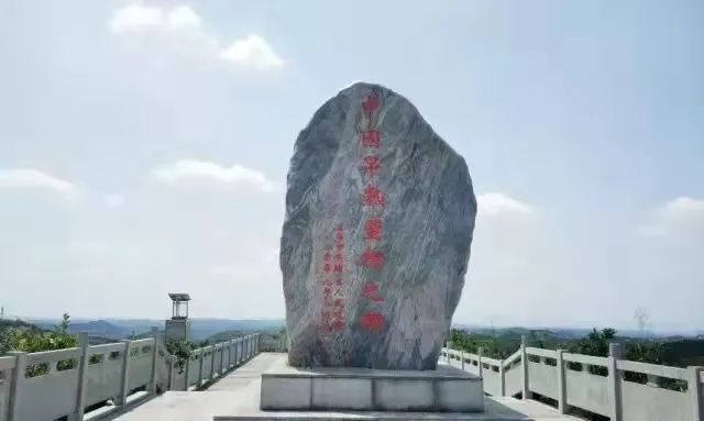 甜蜜蜜！湖北宜昌高山蜜桔13.5元/箱包邮到家，口口爆汁，开胃解秋馋！