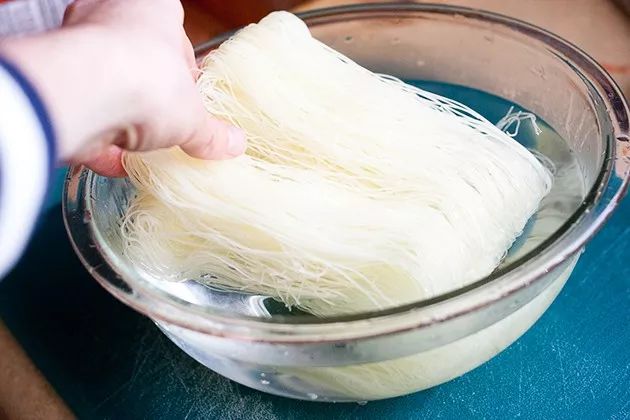 【买一送一】我炒我炒我炒！这道广东美食，称霸整个宵夜界！