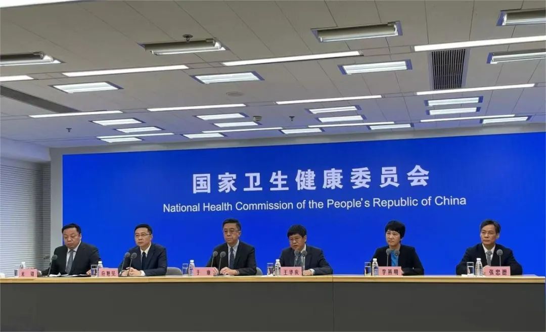东莞多所医院塞爆了！排号去到几百位！