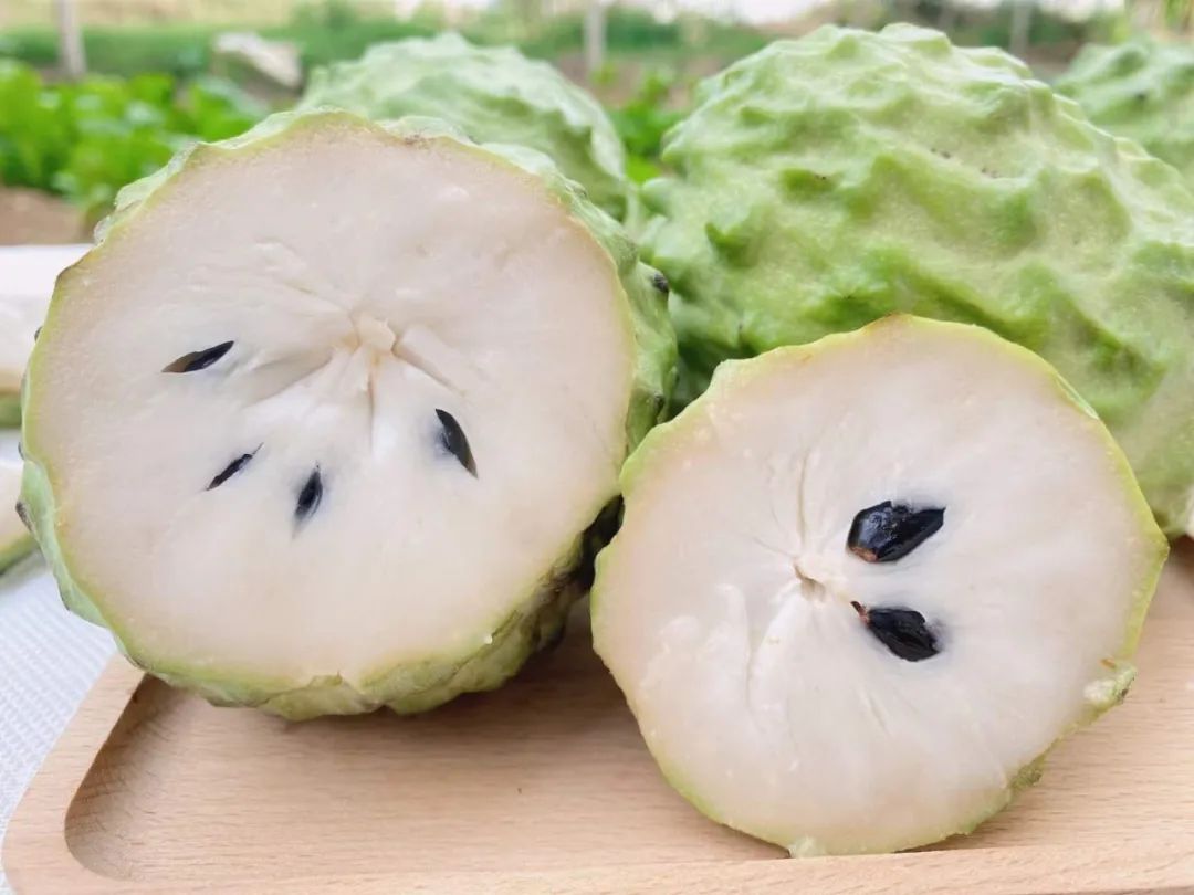 超甜的【广西牛奶释迦果29.9/箱】冰淇淋般口感，绵软丝滑，水果界的牛奶冰淇淋！