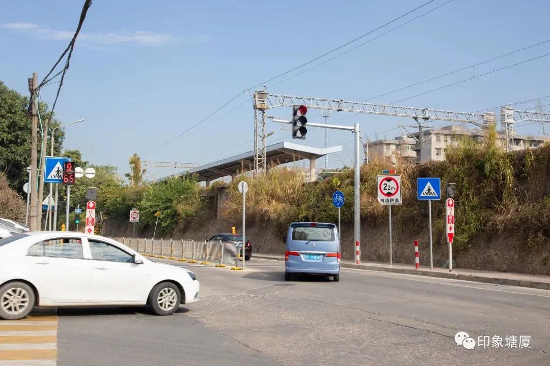 东莞多个路段新增交通信号灯！具体位置在…