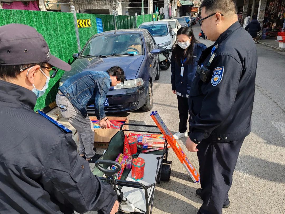 @东莞人！二人被抓！紧急提醒！