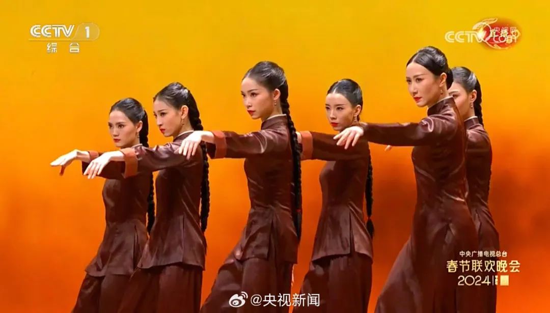 【恭喜发财】尼格买提回应穿帮！到底什么牌？