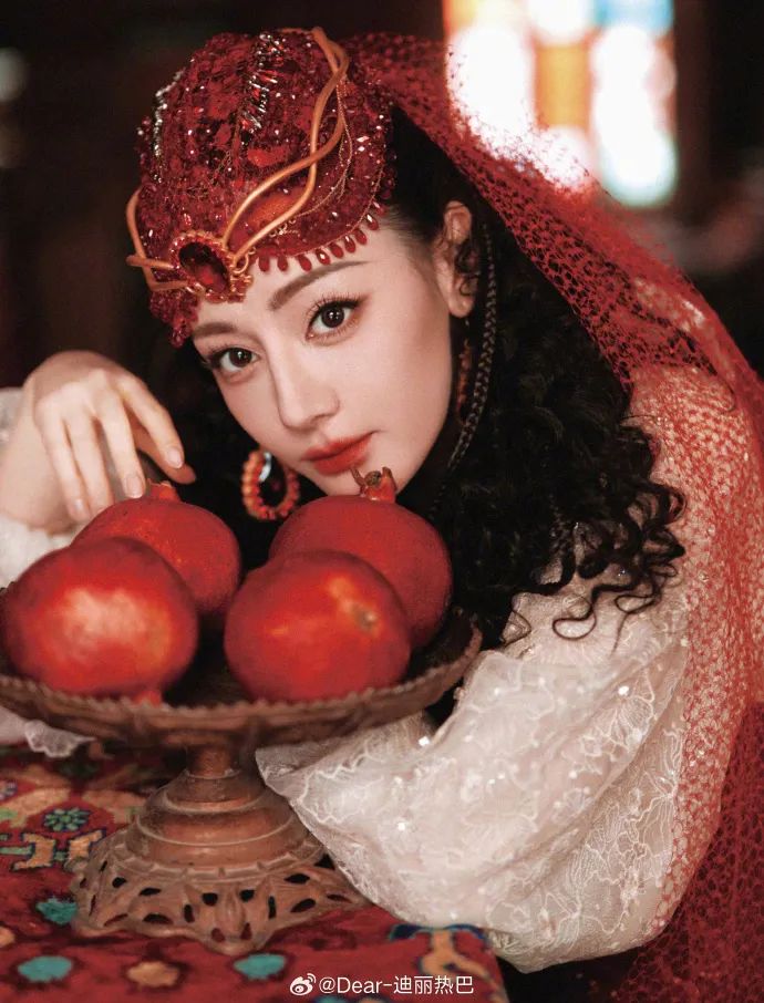 春晚未播镜头曝光：知名女星突然...