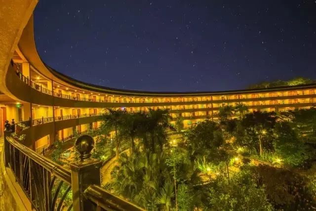 春节可用！！全家出游一价全包！性价比逆天， 宝藏C位温泉度假，166元/人打卡『尚天然』温泉小镇！