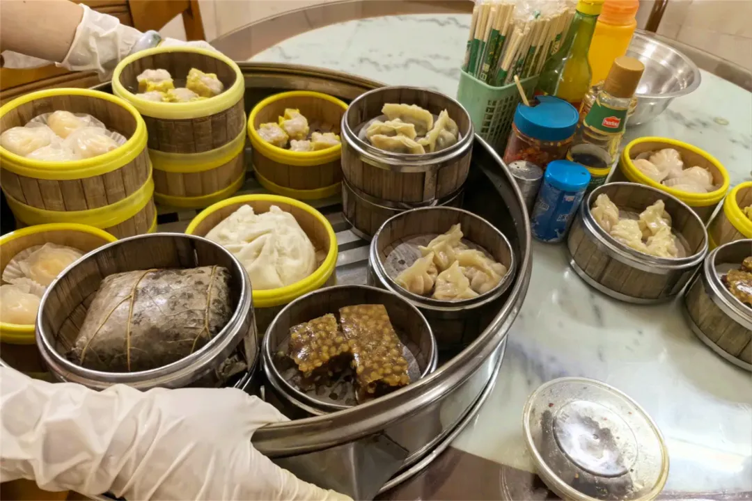 早茶预制，菜心也预制！！一个广东佬轻轻地碎了！