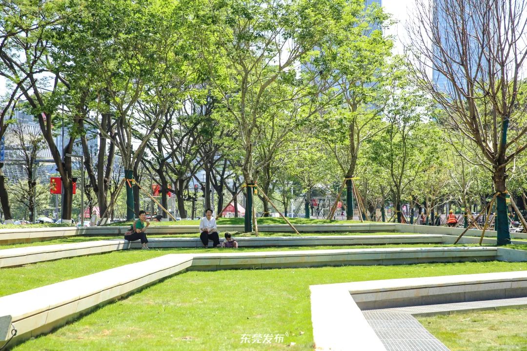 走起！东莞鸿福路，新增一座街心公园！