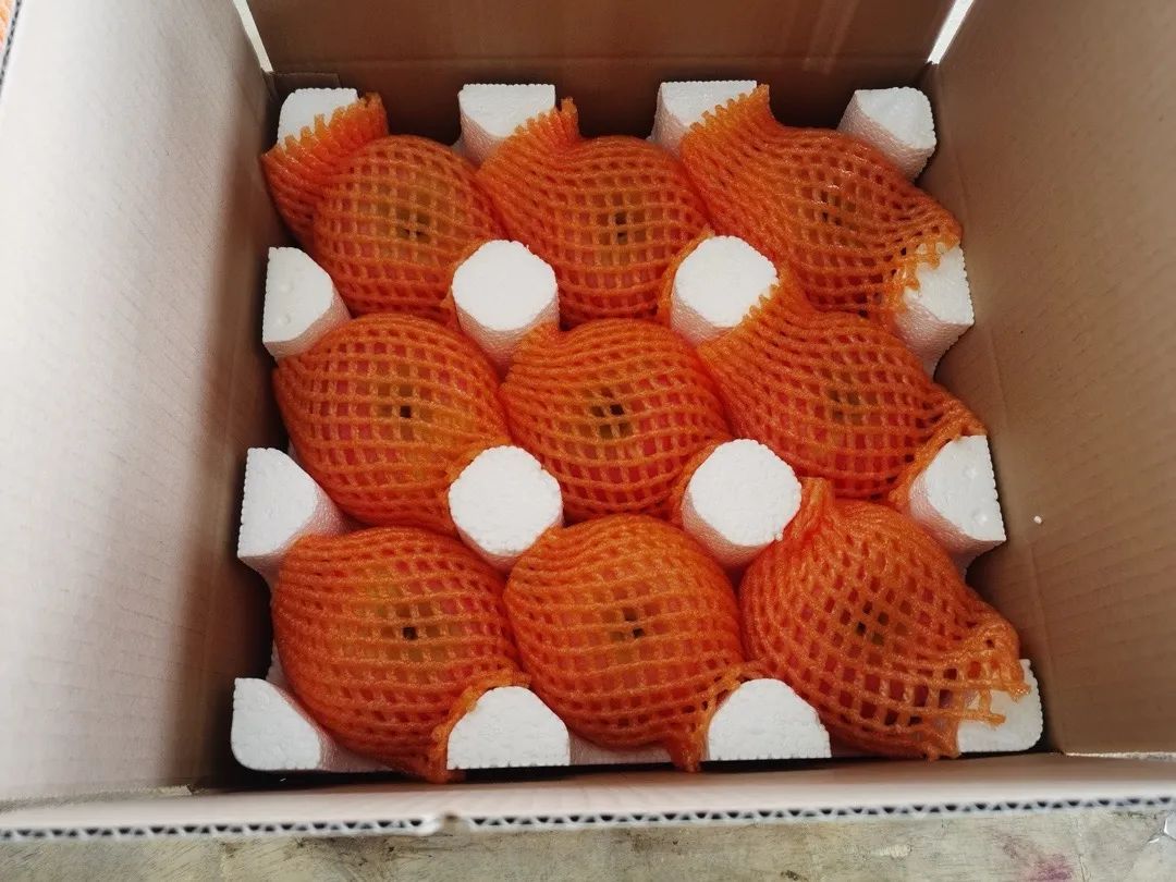 【烟台栖霞苹果25.9/箱】脆甜多汁！老农对生态种植的坚守！