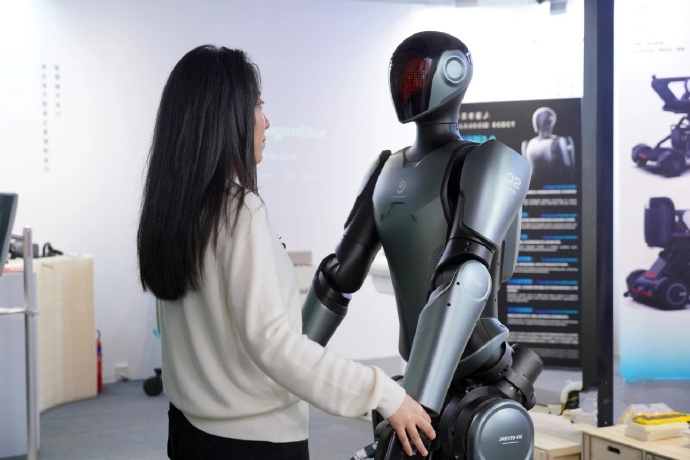 严重缺人！新手也能上！广东这个行业最近大火......