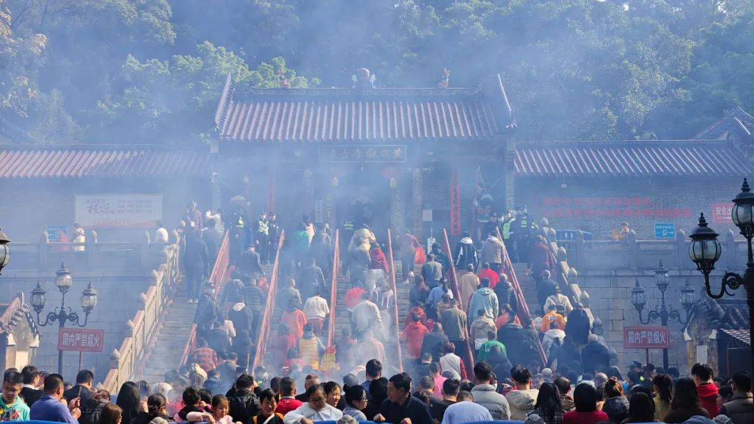 除夕夜！东莞近一半人将会挤爆这里！注意交通出行！