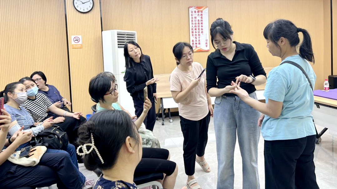 教育部推介！南城免费“成人托管班”凭实力出圈啦！